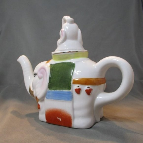 Ceramic Elephant Teapot - Picture 6 of 8